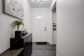 2820 Dalewood Pl in Norman, OK - Building Photo - Building Photo