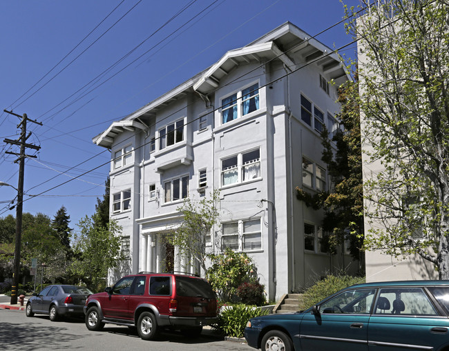 2327 Prince St in Berkeley, CA - Building Photo - Building Photo