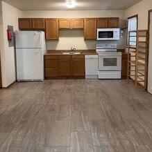 1008 Remington St, Unit B in Fort Collins, CO - Foto de edificio - Building Photo