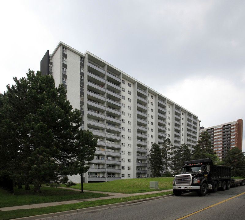 105 La Rose Ave in Toronto, ON - Building Photo