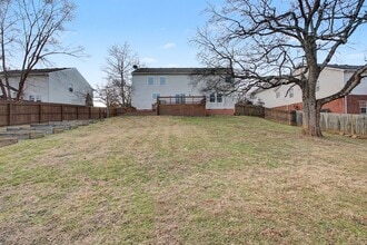 2932 Burtonwood Dr in Spring Hill, TN - Building Photo - Building Photo