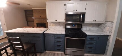 206 Indian Trail in Searcy, AR - Building Photo - Building Photo