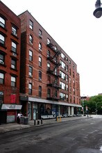 181-185 E Houston St in New York, NY - Building Photo - Building Photo