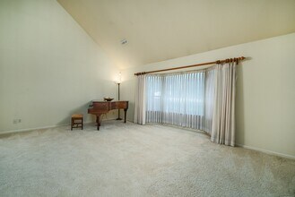 4350 Winding Woods Way in Fair Oaks, CA - Building Photo - Building Photo