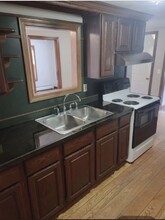 41 Whitcomb St, Unit 1 in Webster, MA - Building Photo - Building Photo