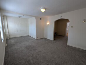 272 3rd St in Jersey City, NJ - Building Photo - Building Photo