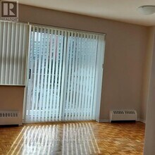 65 N Service Rd in Mississauga, ON - Building Photo - Building Photo