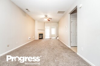 7796 Newbury Dr in Jonesboro, GA - Building Photo - Building Photo