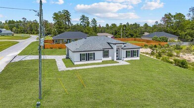 5107 SW 164th Street Rd in Ocala, FL - Foto de edificio - Building Photo