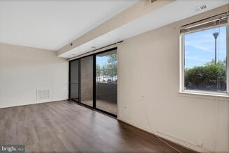 7598 Gales Ct in Manassas, VA - Building Photo - Building Photo