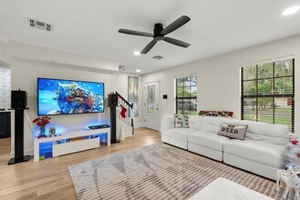 3622 Devonswood Dr in Orlando, FL - Building Photo - Building Photo