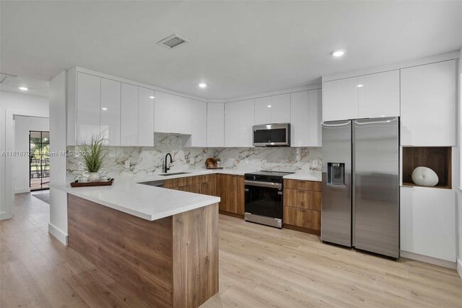 property at 5860 SW 13th St