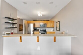 1125 NW 9th Ave in Portland, OR - Building Photo - Building Photo
