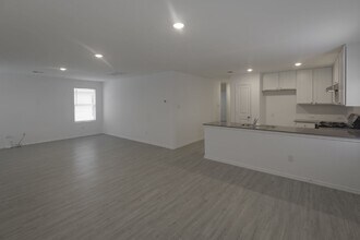 5937 San Geronimo in Seguin, TX - Building Photo - Building Photo