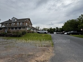 10669 Jonestown Rd in Annville, PA - Building Photo - Building Photo