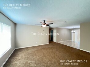 162 Malauka Run in Ocklawaha, FL - Building Photo - Building Photo