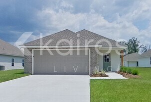 22862 Monterey Ave in Denham Springs, LA - Building Photo