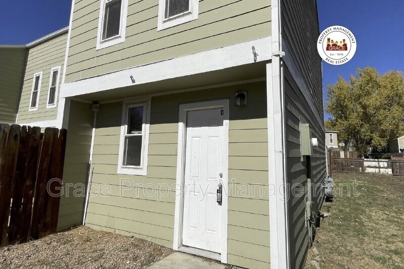 1125 Sir Galahad Dr in Lafayette, CO - Foto de edificio