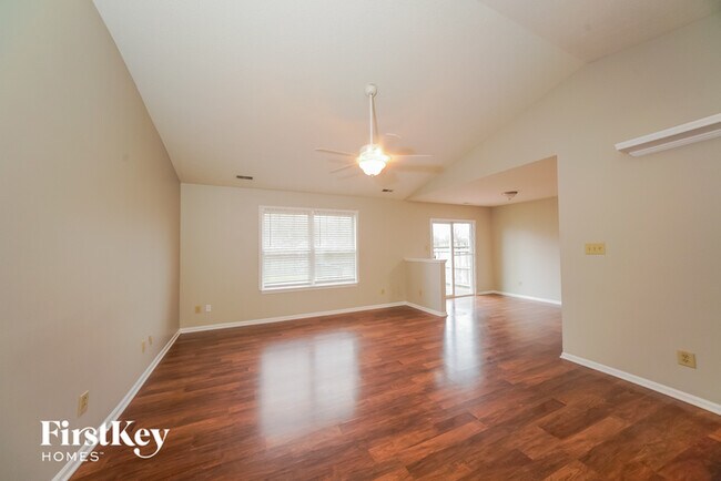 7837 Cross Willow Blvd in Indianapolis, IN - Building Photo - Building Photo