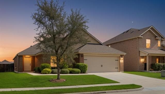 property at 1450 Arabella Ave