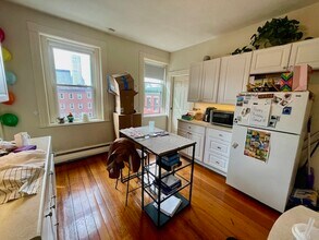 37 Tileston St, Unit APT5F in Boston, MA - Building Photo - Building Photo