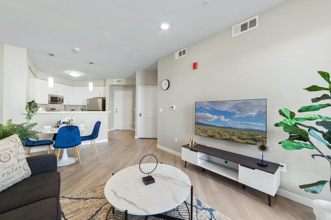 375 Harbour Cove Dr