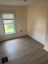 607 W Dominick St in Rome, NY - Building Photo - Building Photo