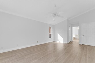 14318 NW 15th St in Pembroke Pines, FL - Building Photo - Building Photo