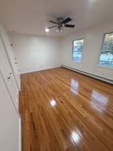 2054 Grove St in Baldwin, NY - Building Photo - Building Photo