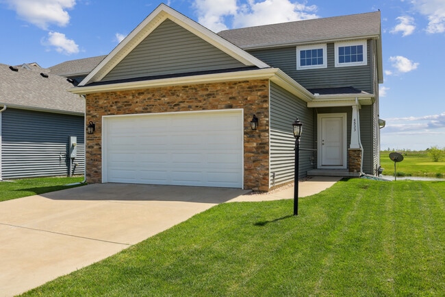 property at 4533 Nicklaus Dr