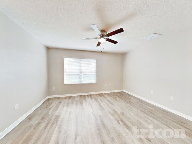 4368 Edenrock Pl in Spring Hill, FL - Building Photo - Building Photo