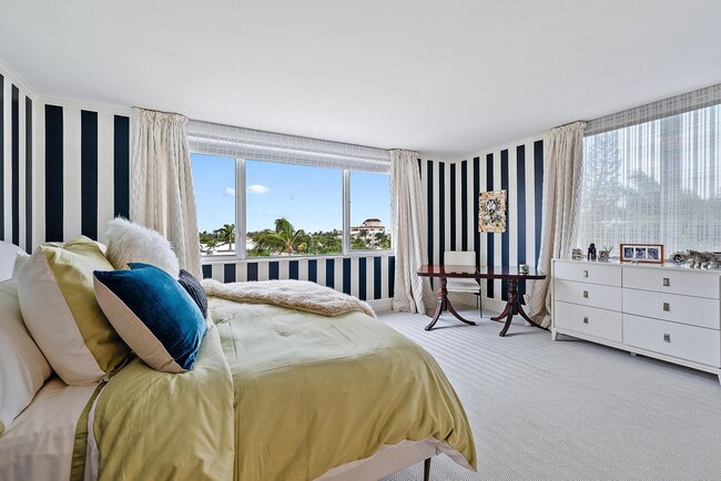 434 Chilean Ave in Palm Beach, FL - Building Photo - Building Photo