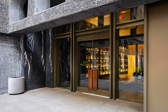 130 William St in New York, NY - Building Photo - Building Photo