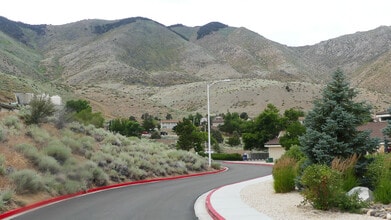 Coleville in Coleville, CA - Foto de edificio - Building Photo