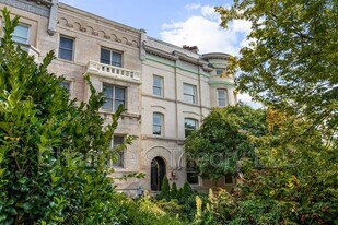 2131 S St NW in Washington, DC - Building Photo