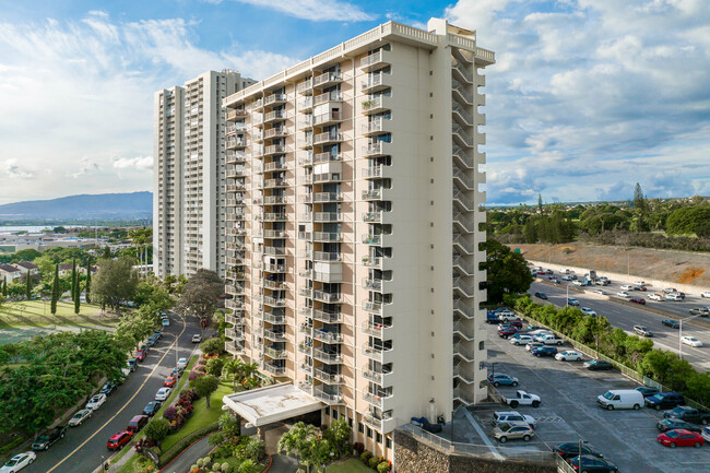 Pearl Regency in Aiea, HI - Building Photo - Building Photo