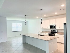 11155 Canopy Loop in Ft. Myers, FL - Building Photo - Building Photo