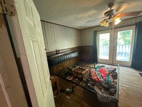 805 S Hickory St in Centralia, IL - Foto de edificio - Building Photo