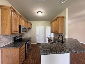 1009 Rice St in Denison, TX - Building Photo - Building Photo