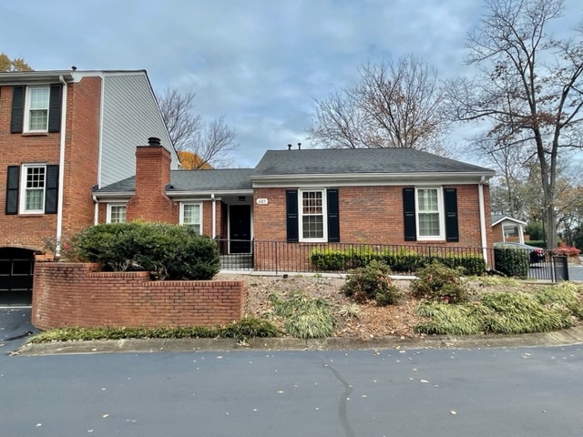 605 Dunwoody Chace