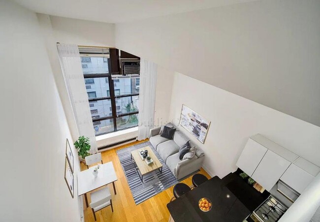 property at 350 E 62nd St