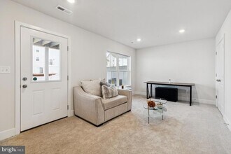 10939 Drummond Pl in Waldorf, MD - Building Photo - Building Photo