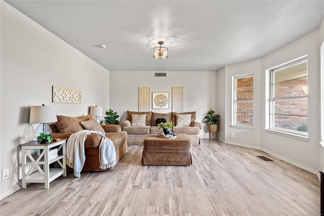 2026 11th Ave NW in Ardmore, OK - Building Photo - Building Photo