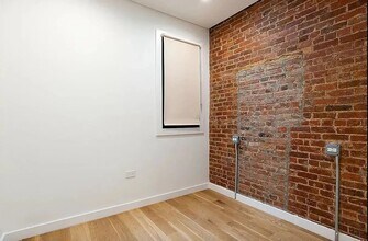 102 Forsyth St in New York, NY - Building Photo - Building Photo
