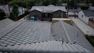 Burbank Compound in Woodland Hills, CA - Building Photo - Building Photo