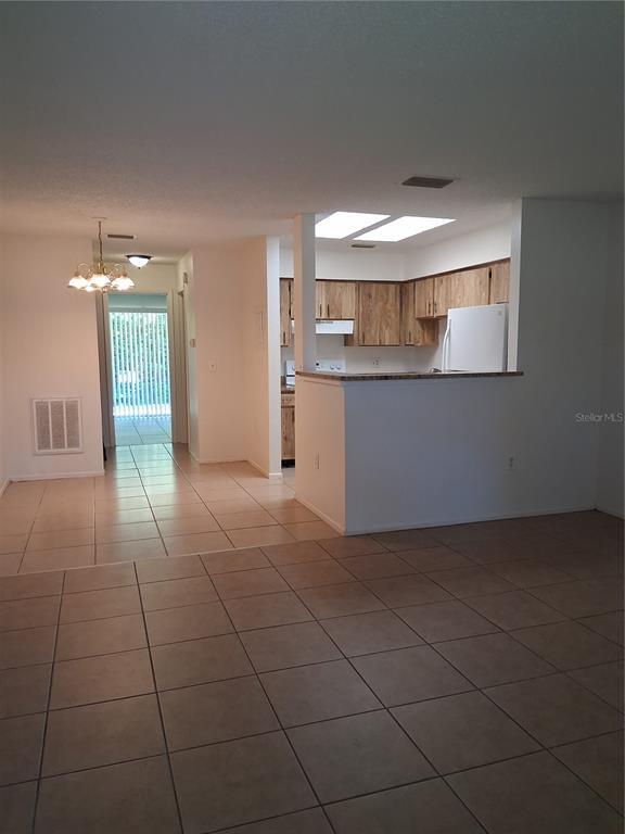 2357 Walton Cir in Palm Harbor, FL - Building Photo - Building Photo