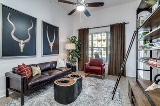 4110 Fairmount in Dallas, TX - Foto de edificio - Building Photo