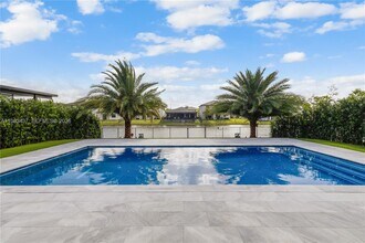 4335 SW 174th Ave in Miramar, FL - Building Photo - Building Photo