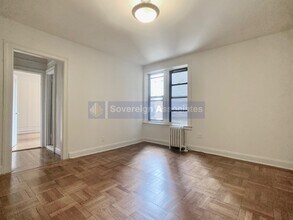 282 Cabrini Blvd in New York, NY - Building Photo - Building Photo