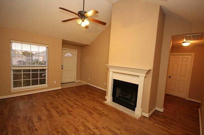 270 Copper Oaks Dr in Centerton, AR - Building Photo - Building Photo